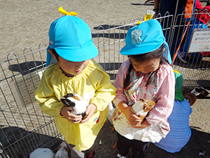 ふれあい動物園